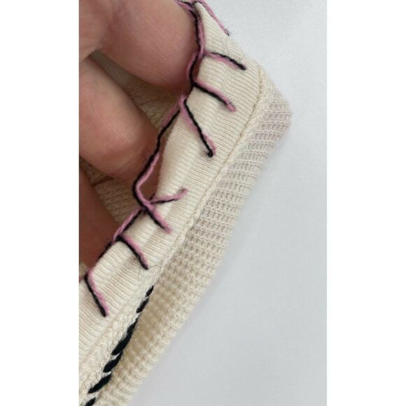 Mod-O-Doc For Sundance Large Waffle Knit Embroidered Top - Picture 5 of 5